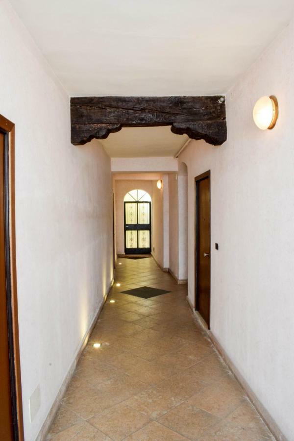 マントヴァCasa Degli Scacchiアパートメント エクステリア 写真